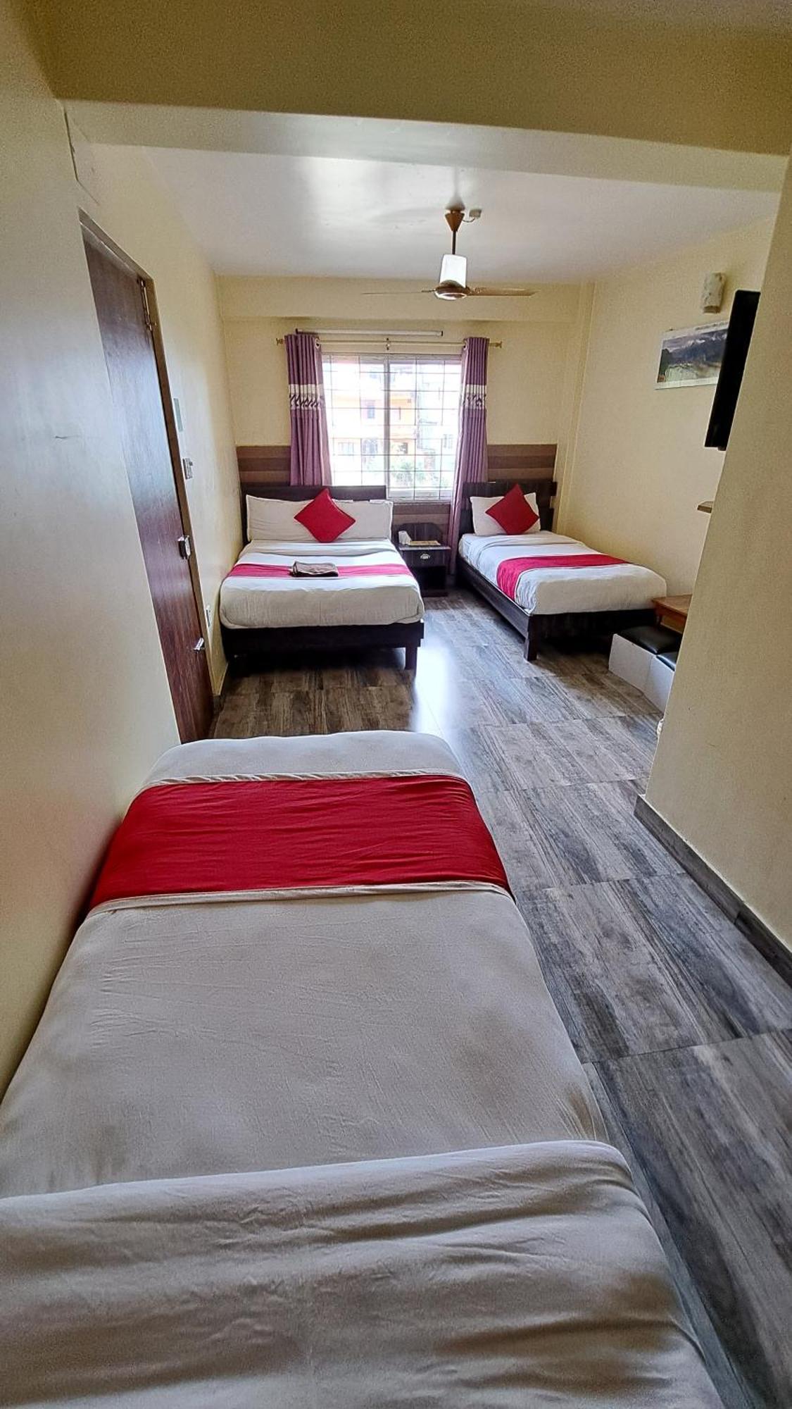 Hotel Elite Ποκάρα Εξωτερικό φωτογραφία